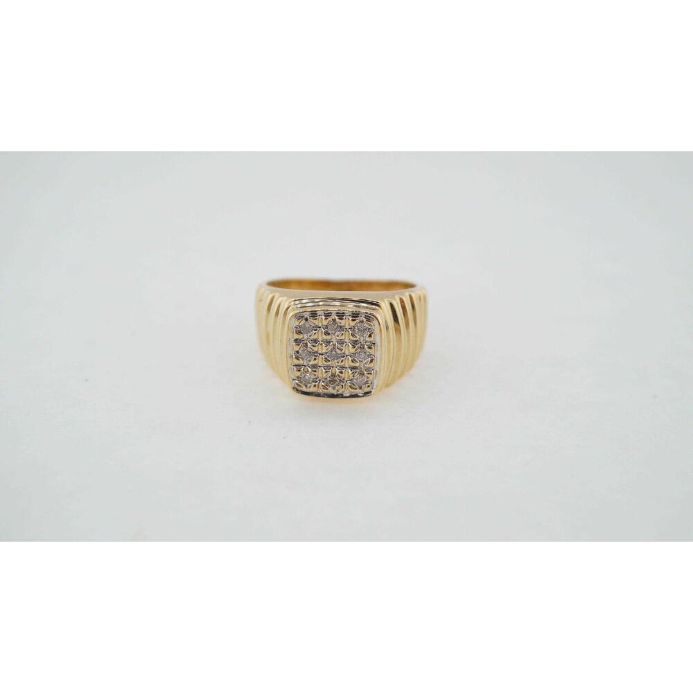Estate Sale 14k Yellow Gold Diamond Ring SI2 H 0.09 TCW Size 8
